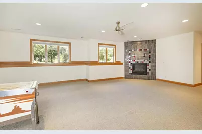 1235 W Sherman Avenue, Fort Atkinson, WI 53538 - Photo 27