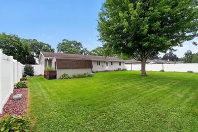 1927 Hancock Lane, Janesville, WI 53545 - Photo 43