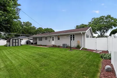 1927 Hancock Lane, Janesville, WI 53545 - Photo 45
