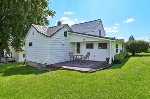 207 4th St, Mineral Point, WI 53565 - Photo 39