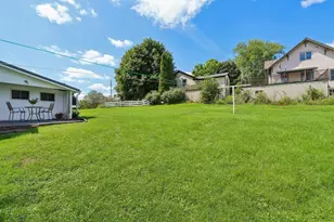 207 4th St, Mineral Point, WI 53565 - Photo 37