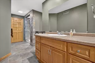 906 Patricia Ct, Elkhorn, WI 53121 - Photo 33
