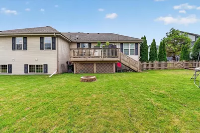 906 Patricia Court, Elkhorn, WI 53121 - Photo 41