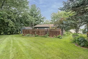 1822 1st Ave, Monroe, WI 53566 - Photo 39