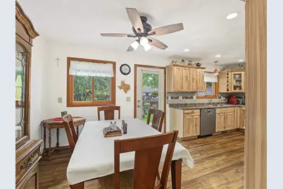 1822 1st Avenue, Monroe, WI 53566 - Photo 9