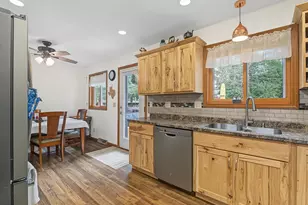 1822 1st Ave, Monroe, WI 53566 - Photo 15