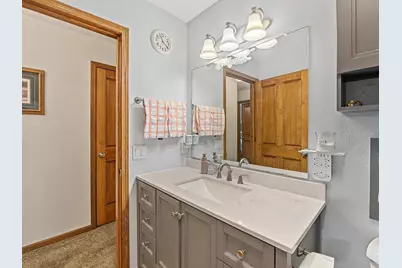 1822 1st Avenue, Monroe, WI 53566 - Photo 17