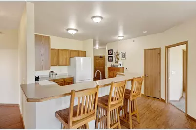 141 Metro Terrace #210, Madison, WI 53718 - Photo 7