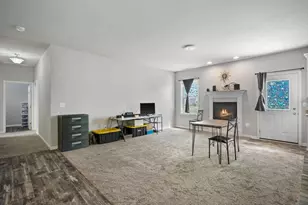 4340 Dublin Dr, Janesville, WI 53546 - Photo 5