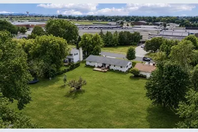 806 South Street, Waunakee, WI 53597 - Photo 41