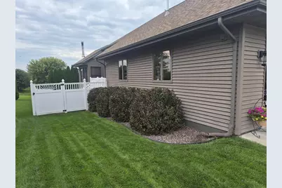 3774 Red Stone Drive, Janesville, WI 53548 - Photo 59