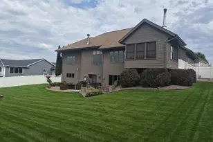 3774 Red Stone Dr, Janesville, WI 53548 - Photo 47