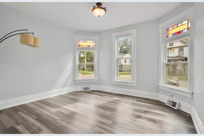 159 S High Street, Janesville, WI 53548 - Photo 7