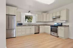 159 S High St, Janesville, WI 53548 - Photo 15