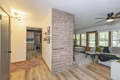 W5840 Hackbarth Road, Fort Atkinson, WI 53538 - Photo 11