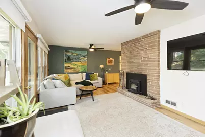 W5840 Hackbarth Road, Fort Atkinson, WI 53538 - Photo 9
