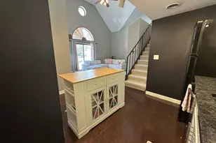 519 D'onofrio Dr, Madison, WI 53719 - Photo 21