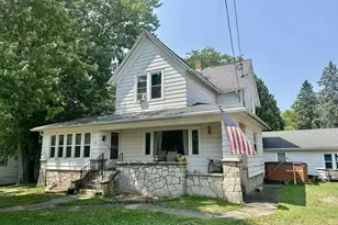 403 Main St, Fairwater, WI 53931 - Photo 3
