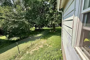 403 Main St, Fairwater, WI 53931 - Photo 43