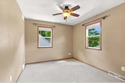1713 Northfield Place, Madison, WI 53704 - Photo 25