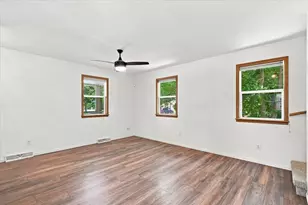 1713 Northfield Pl, Madison, WI 53704 - Photo 9