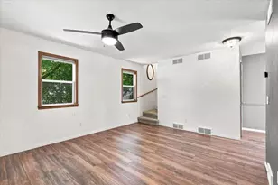 1713 Northfield Pl, Madison, WI 53704 - Photo 5