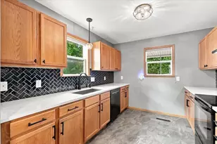 1713 Northfield Pl, Madison, WI 53704 - Photo 15
