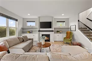 327 Galileo Dr, Madison, WI 53718 - Photo 9