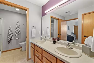 301 Harbour Town Drive #431, Madison, WI 53717 - Photo 21