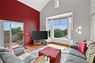 301 Harbour Town Dr, Madison, WI 53717 - Photo 3
