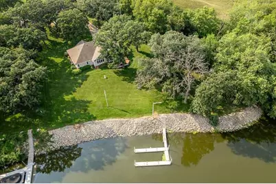3991 S Savanna Way, Beloit, WI 53511 - Photo 7