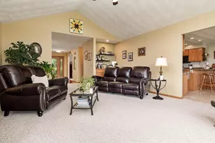 3991 S Savanna Way, Beloit, WI 53511 - Photo 13
