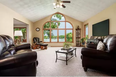 3991 S Savanna Way, Beloit, WI 53511 - Photo 11