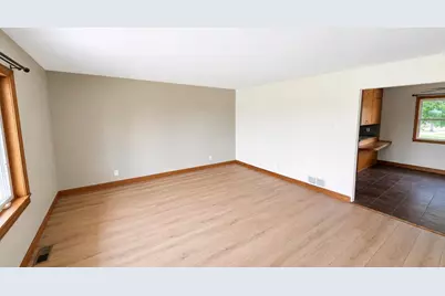 7039 W Kiln Drive, Watertown, WI 53098 - Photo 9