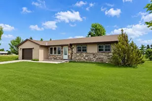 7039 W Kiln Dr, Watertown, WI 53098 - Photo 1