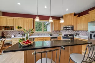 1805 Autumn Hill Dr, Verona, WI 53593 - Photo 19
