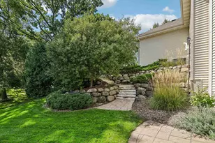 1805 Autumn Hill Dr, Verona, WI 53593 - Photo 57