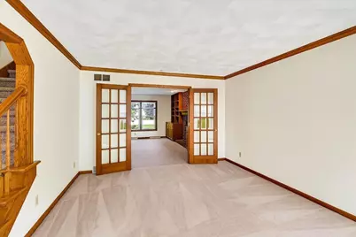 858 Chalfont Drive, Sun Prairie, WI 53590 - Photo 9