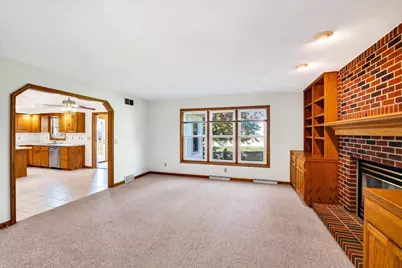 858 Chalfont Drive, Sun Prairie, WI 53590 - Photo 11