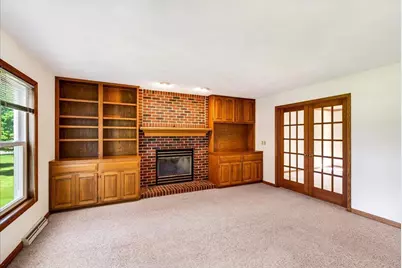 858 Chalfont Drive, Sun Prairie, WI 53590 - Photo 13