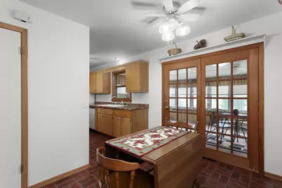 5721 Kroncke Drive, Madison, WI 53711 - Photo 7