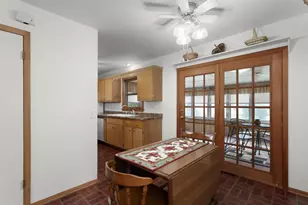 5721 Kroncke Dr, Madison, WI 53711 - Photo 7