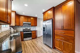 4769 Eisenhower St, Oregon, WI 53575 - Photo 7