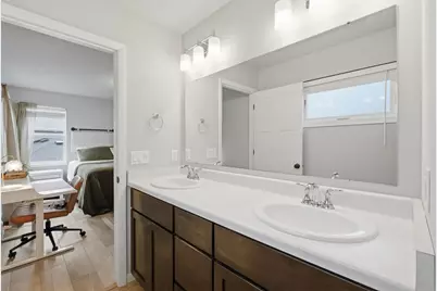 2442 Leopold Way, Sun Prairie, WI 53590 - Photo 17