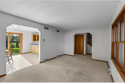 200 Dentaria Drive, Cottage Grove, WI 53527 - Photo 7