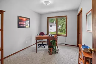 1210 Artisan Dr, Madison, WI 53704 - Photo 11