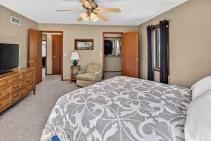 1210 Artisan Dr, Madison, WI 53704 - Photo 15