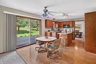 1210 Artisan Dr, Madison, WI 53704 - Photo 5