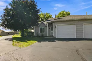 W1716 Watson Ct, Green Lake, WI 54941 - Photo 1