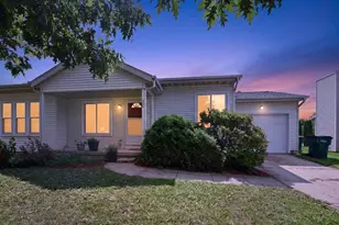 208 W Clover Ln, Cottage Grove, WI 53527 - Photo 33